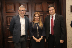 1_44708001075_524c9273df_b