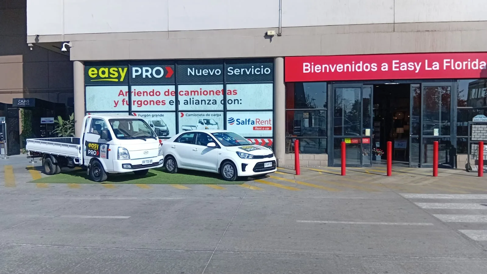 Alianza entre Easy y Salfa Rent permitirá arrendar vehículos de carga directamente en tienda