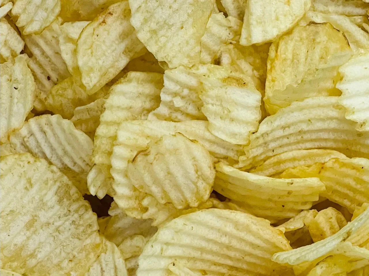 Día Mundial de la Papa Frita: 93% de los chilenos las consume y el sabor clásico lidera las preferencias