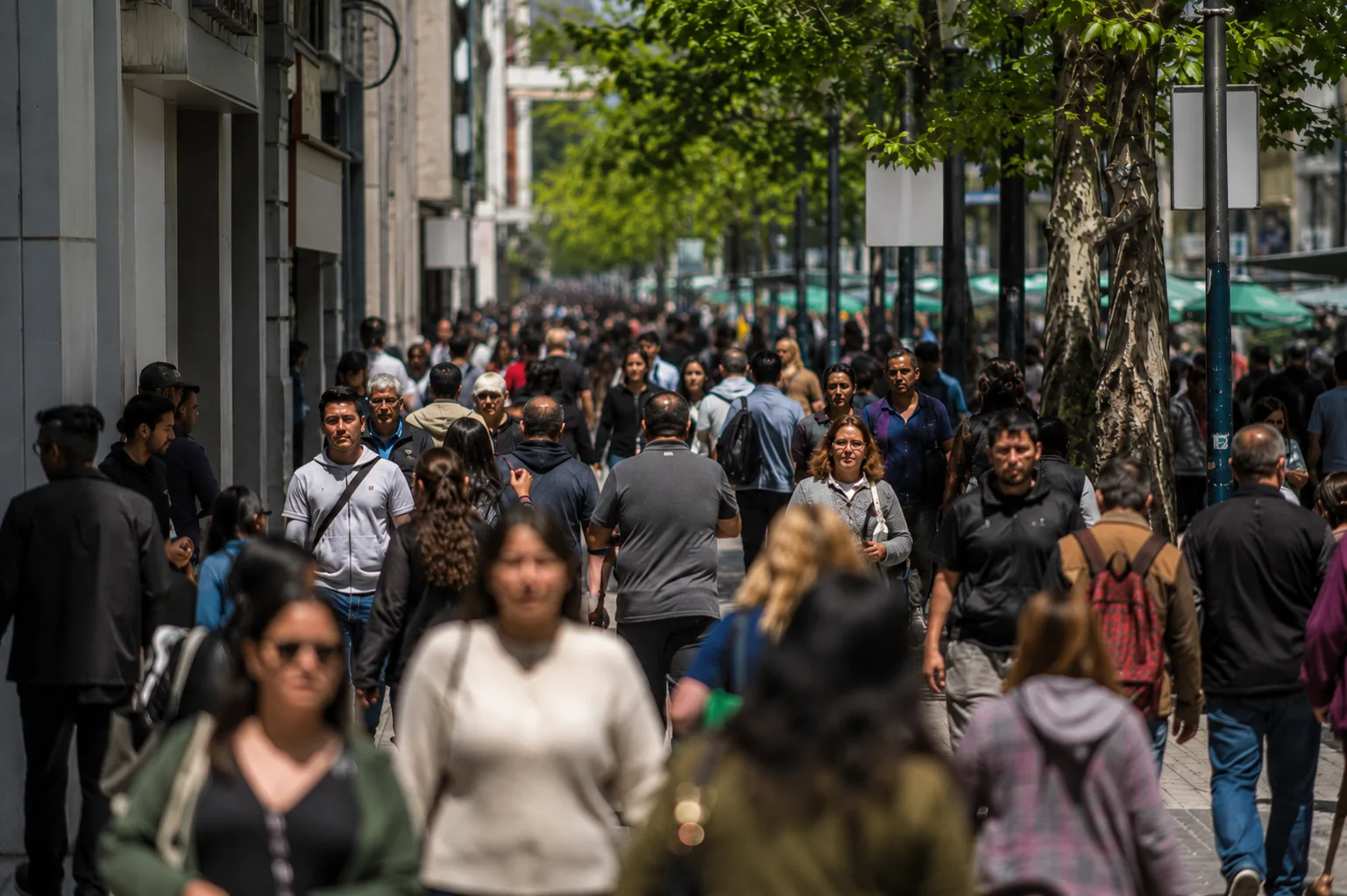 Ipsos: Confianza del consumidor en Chile sufre la mayor caída interanual del mundo